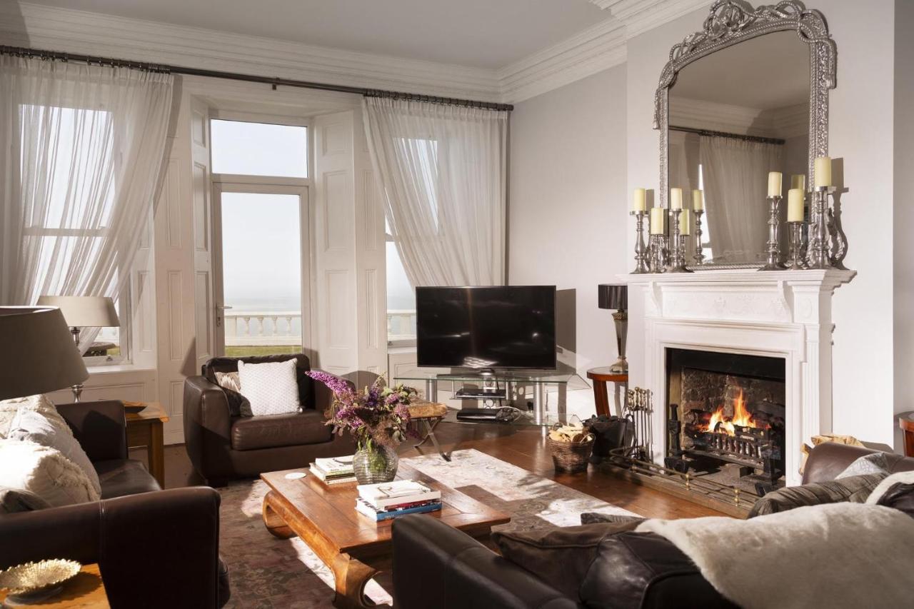 Abbots Cliff House By Bloom Stays Hougham Exteriör bild