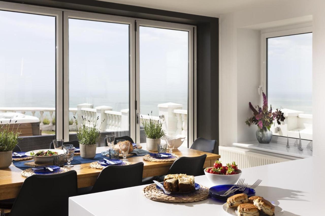 Abbots Cliff House By Bloom Stays Hougham Exteriör bild